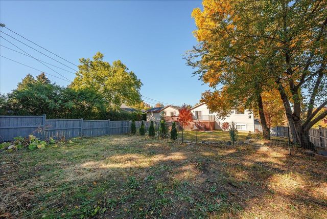 1530 E 15th Ave, Spokane, WA 99203