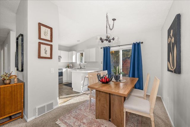 1530 E 15th Ave, Spokane, WA 99203