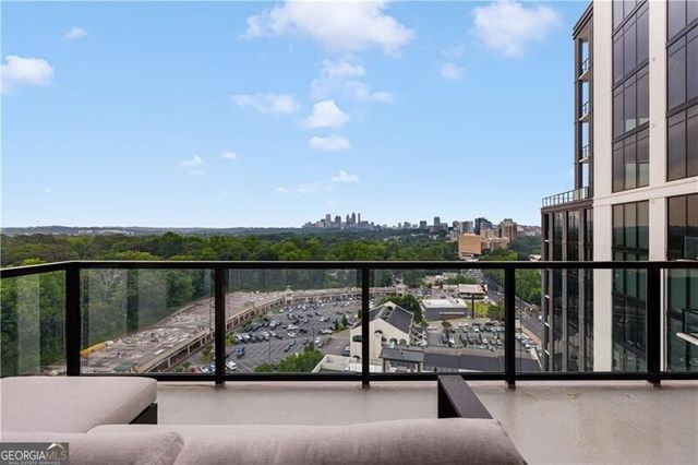 2425 Peachtree Road NE 1406, Atlanta, GA 30305