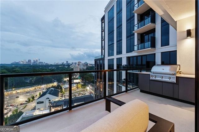 2425 Peachtree Road NE 1406, Atlanta, GA 30305