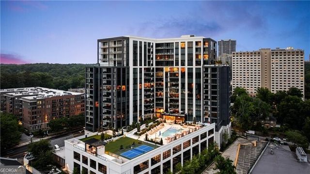 2425 Peachtree Road NE 1406, Atlanta, GA 30305