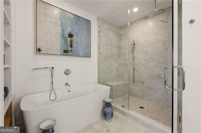 2425 Peachtree Road NE 1406, Atlanta, GA 30305
