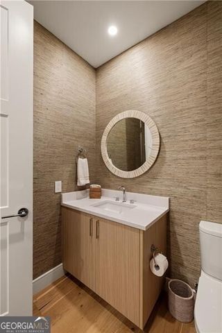 2425 Peachtree Road NE 1406, Atlanta, GA 30305