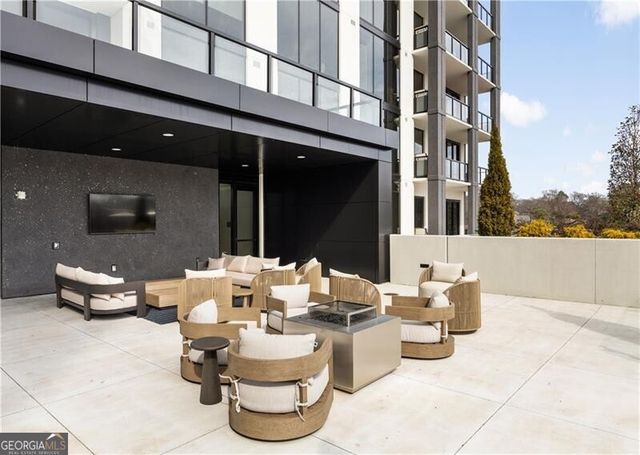 2425 Peachtree Road NE 1406, Atlanta, GA 30305