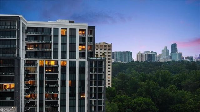 2425 Peachtree Road NE 1406, Atlanta, GA 30305