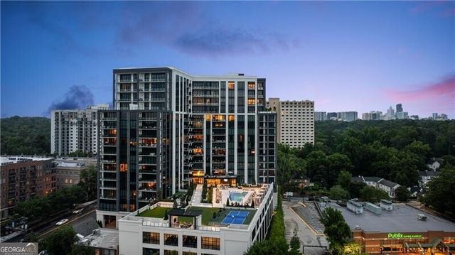 2425 Peachtree Road NE 1406, Atlanta, GA 30305