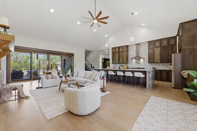 7115 S Suzanne St, Derby, KS 67037