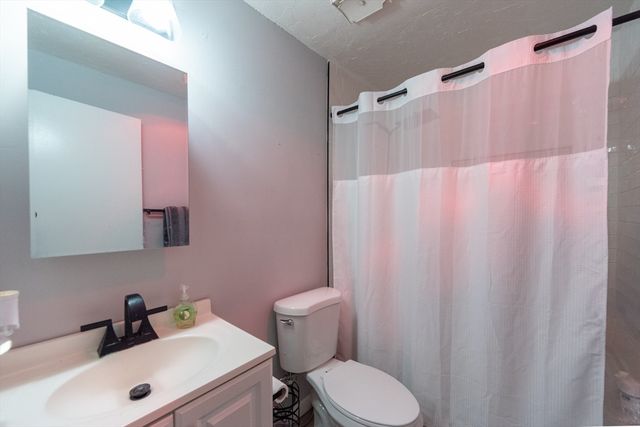 180 Main St. 6109, Bridgewater, MA 02324