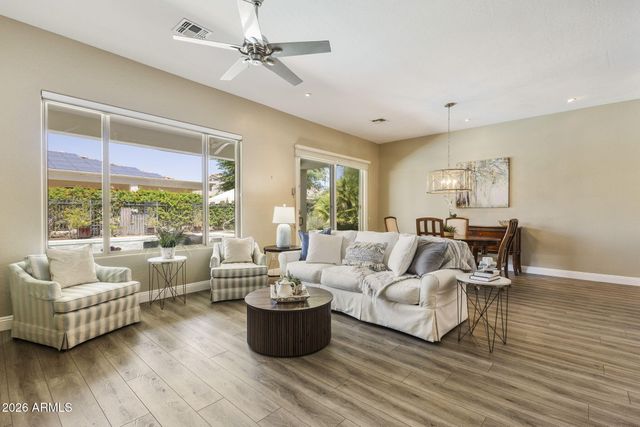 13426 W LOS BANCOS Drive, Sun City West, AZ 85375