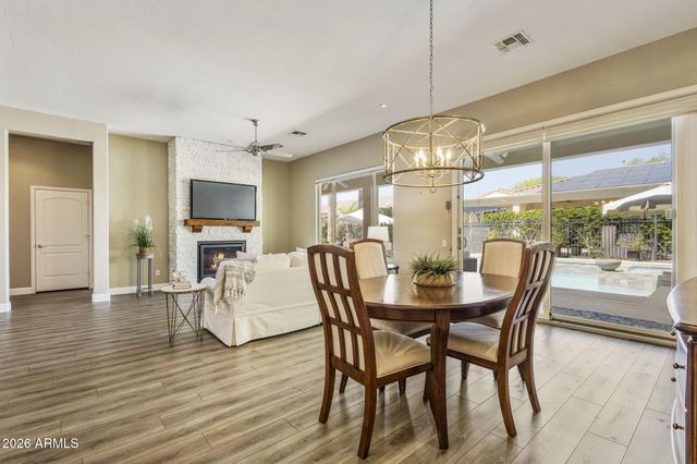 13426 W LOS BANCOS Drive, Sun City West, AZ 85375