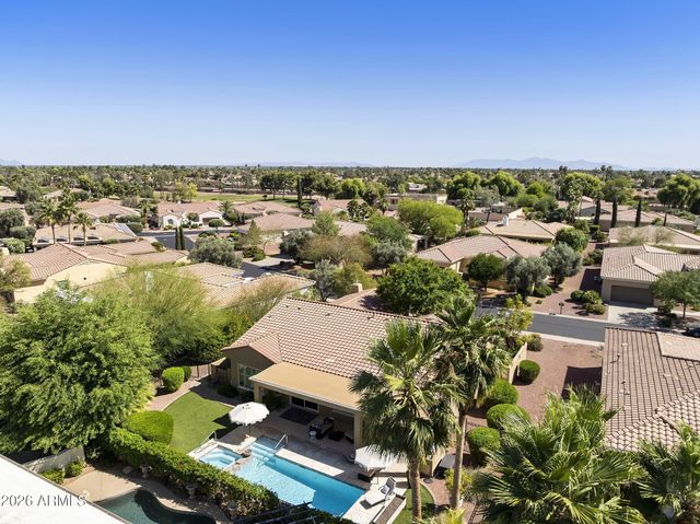 13426 W LOS BANCOS Drive, Sun City West, AZ 85375