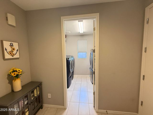 6980 W REDBIRD Road, Peoria, AZ 85383