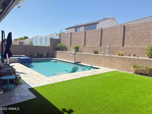 6980 W REDBIRD Road, Peoria, AZ 85383