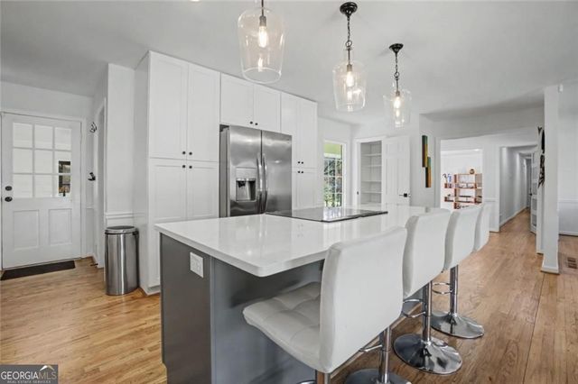7330 Hunters Branch Drive NE, Atlanta, GA 30328