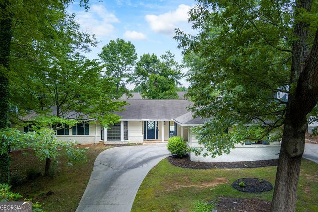 7330 Hunters Branch Drive NE, Atlanta, GA 30328