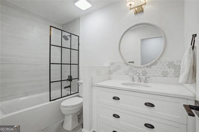 7330 Hunters Branch Drive NE, Atlanta, GA 30328