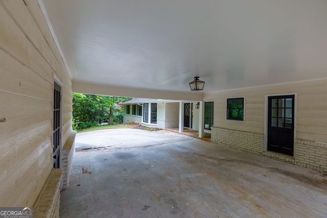 7330 Hunters Branch Drive NE, Atlanta, GA 30328