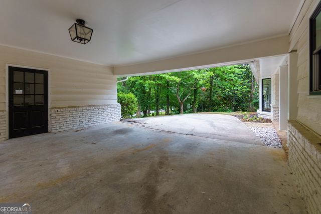 7330 Hunters Branch Drive NE, Atlanta, GA 30328
