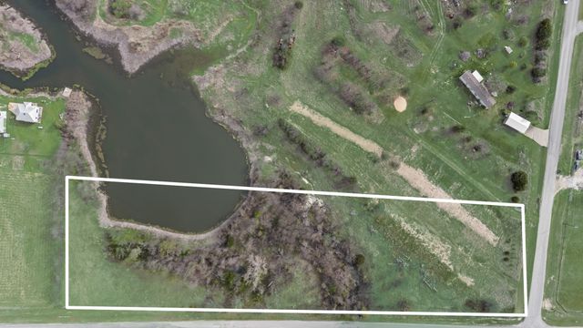 9942 First Street, Joshua, TX 76058