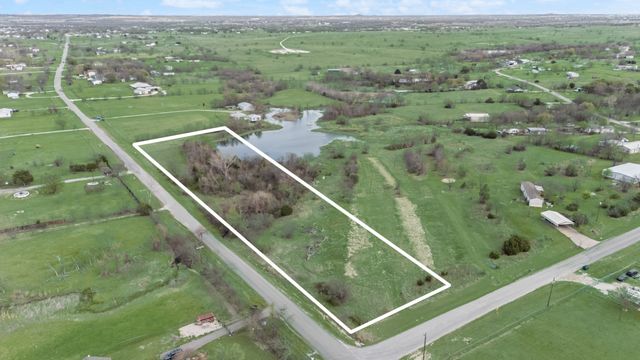 9942 First Street, Joshua, TX 76058