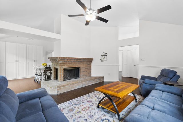 1555 Edelweiss Drive, Allen, TX 75002