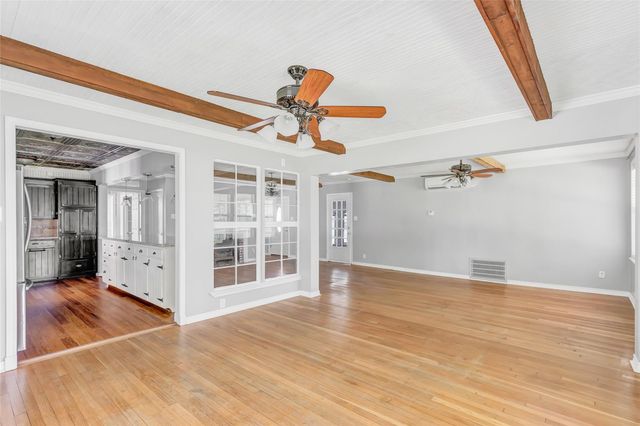 202 E Kay Street, Dayton, TX 77535