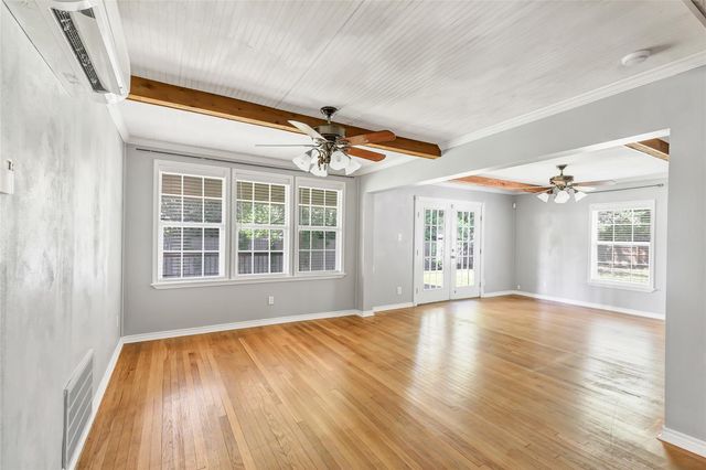 202 E Kay Street, Dayton, TX 77535