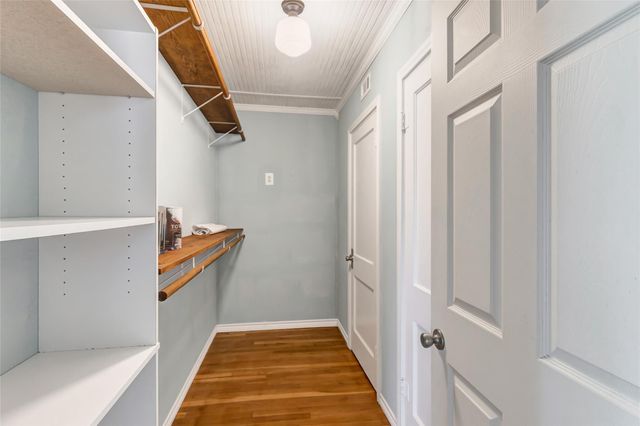 202 E Kay Street, Dayton, TX 77535