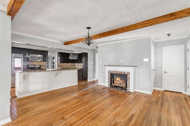 202 E Kay Street, Dayton, TX 77535