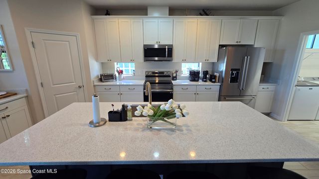 8137 Dobre Way, Melbourne, FL 32940