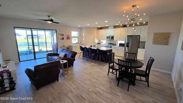 8137 Dobre Way, Melbourne, FL 32940