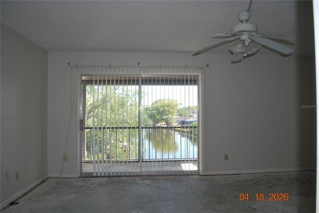 9201 TUDOR DRIVE C215, Tampa, FL 33615