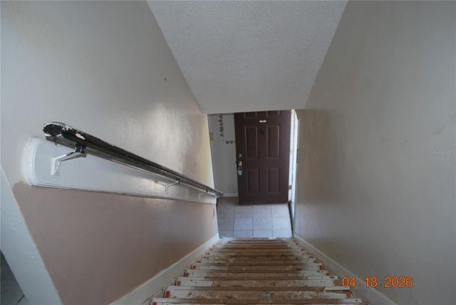 9201 TUDOR DRIVE C215, Tampa, FL 33615