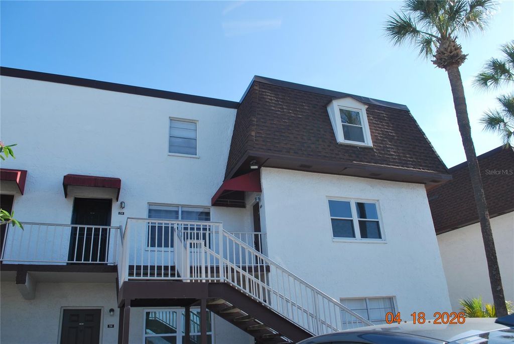 9201 TUDOR DRIVE C215, Tampa, FL 33615