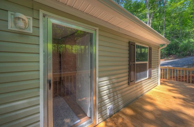 1254 Friendship Church Road, Murphy, NC 28906