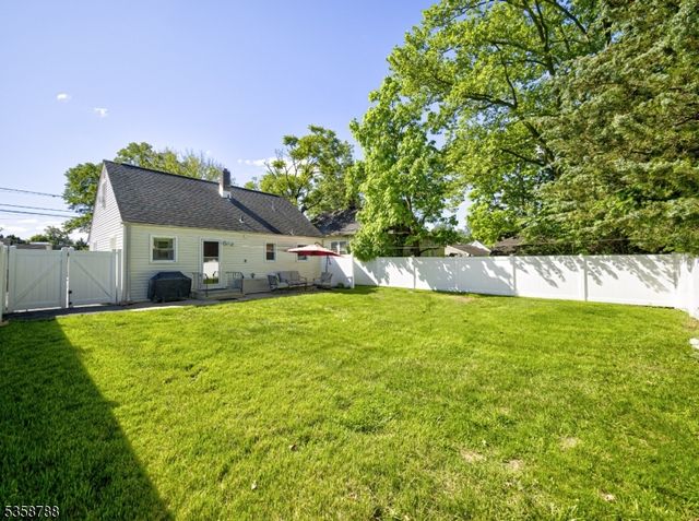 924 Haran Ave, Manville Boro, NJ 08835