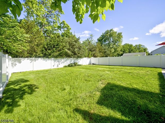 924 Haran Ave, Manville Boro, NJ 08835