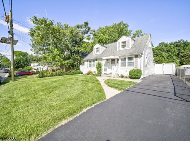 924 Haran Ave, Manville Boro, NJ 08835