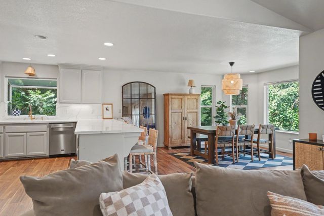 26041 Golf Links Dr, Pioneer, CA 95666