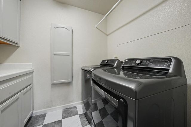 26041 Golf Links Dr, Pioneer, CA 95666