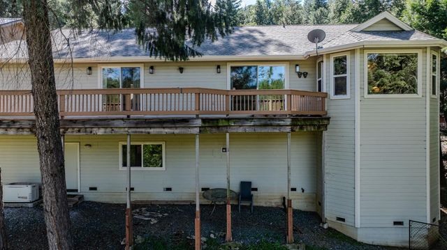 26041 Golf Links Dr, Pioneer, CA 95666