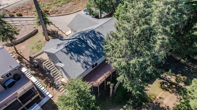 26041 Golf Links Dr, Pioneer, CA 95666