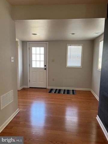 2019 SENSENY RD, Winchester, VA 22602