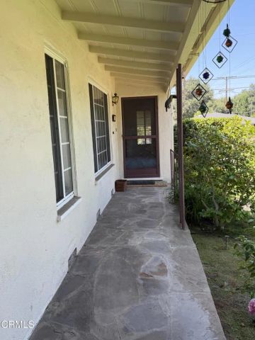 2500 Story Place, Glendale, CA 91206