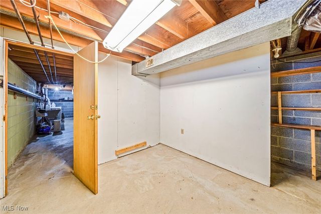 8241 Lewis Road, Berea, OH 44017