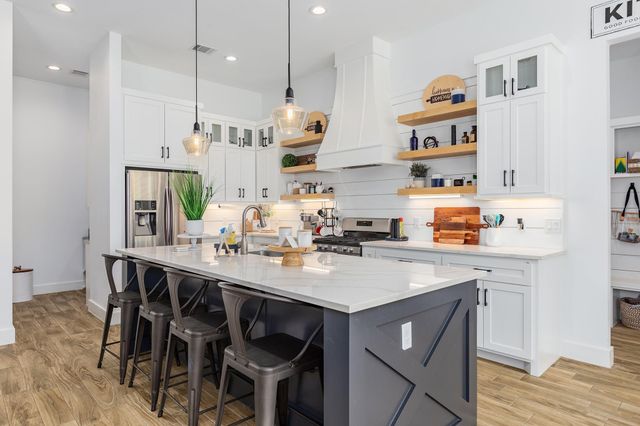 960 Road 6609, Dayton, TX 77535