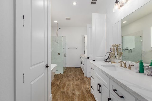 960 Road 6609, Dayton, TX 77535