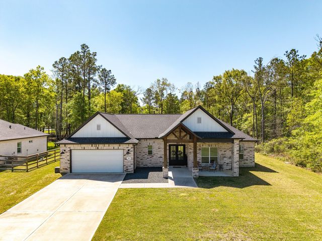 960 Road 6609, Dayton, TX 77535