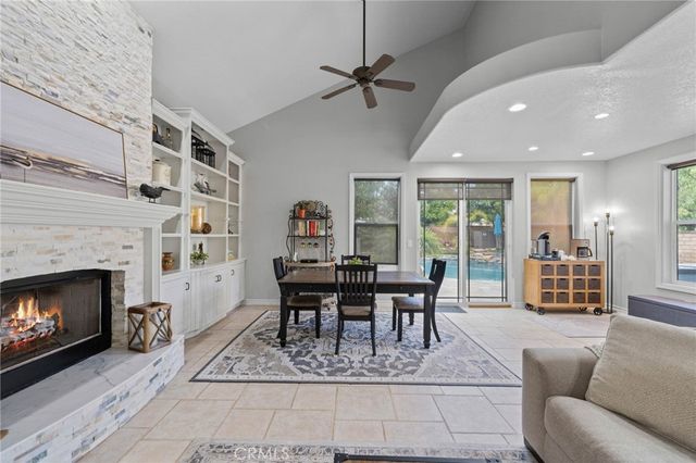 23717 Shadylane, Valencia, CA 91354