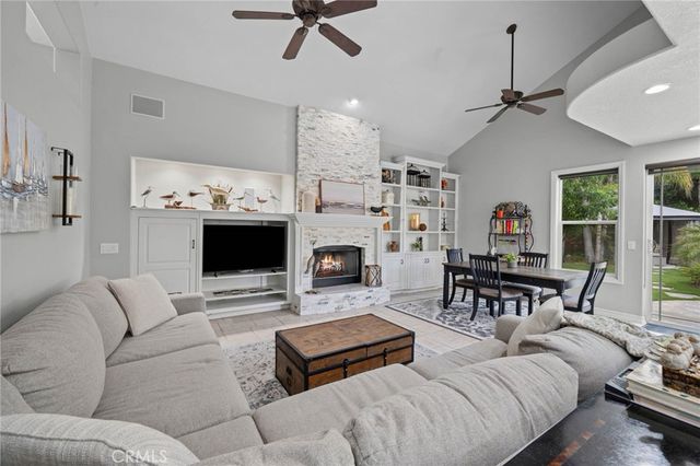 23717 Shadylane, Valencia, CA 91354